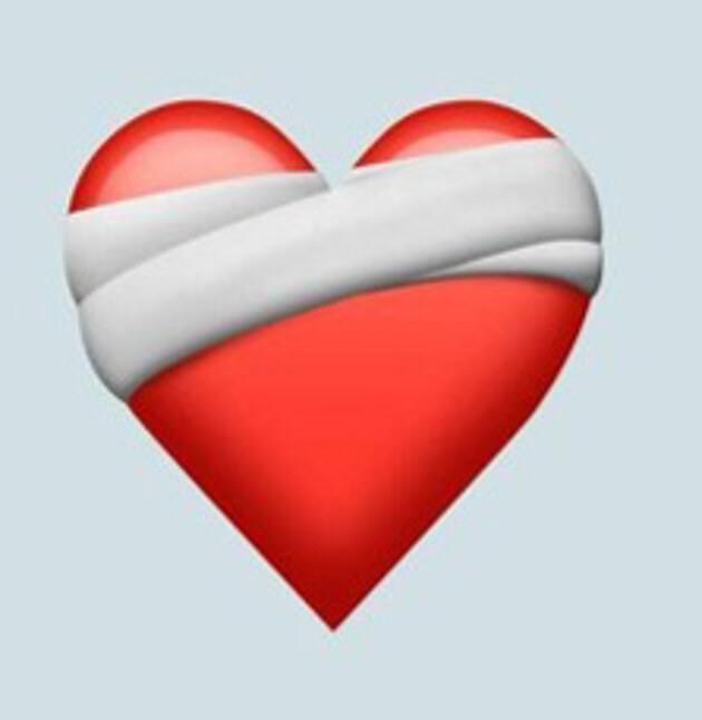 33532818-8764595-The-new-Mending-Heart-emoji-is-the-opposite-of-a-broken-heart-Em-a-7-1600890552005