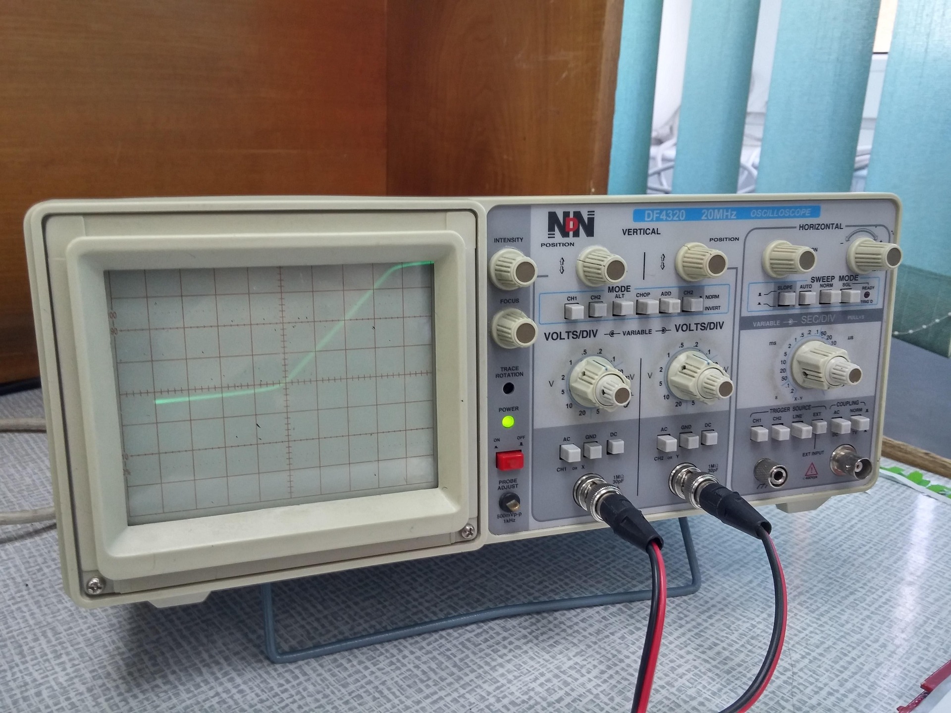 oscilloscope-1284020-1920